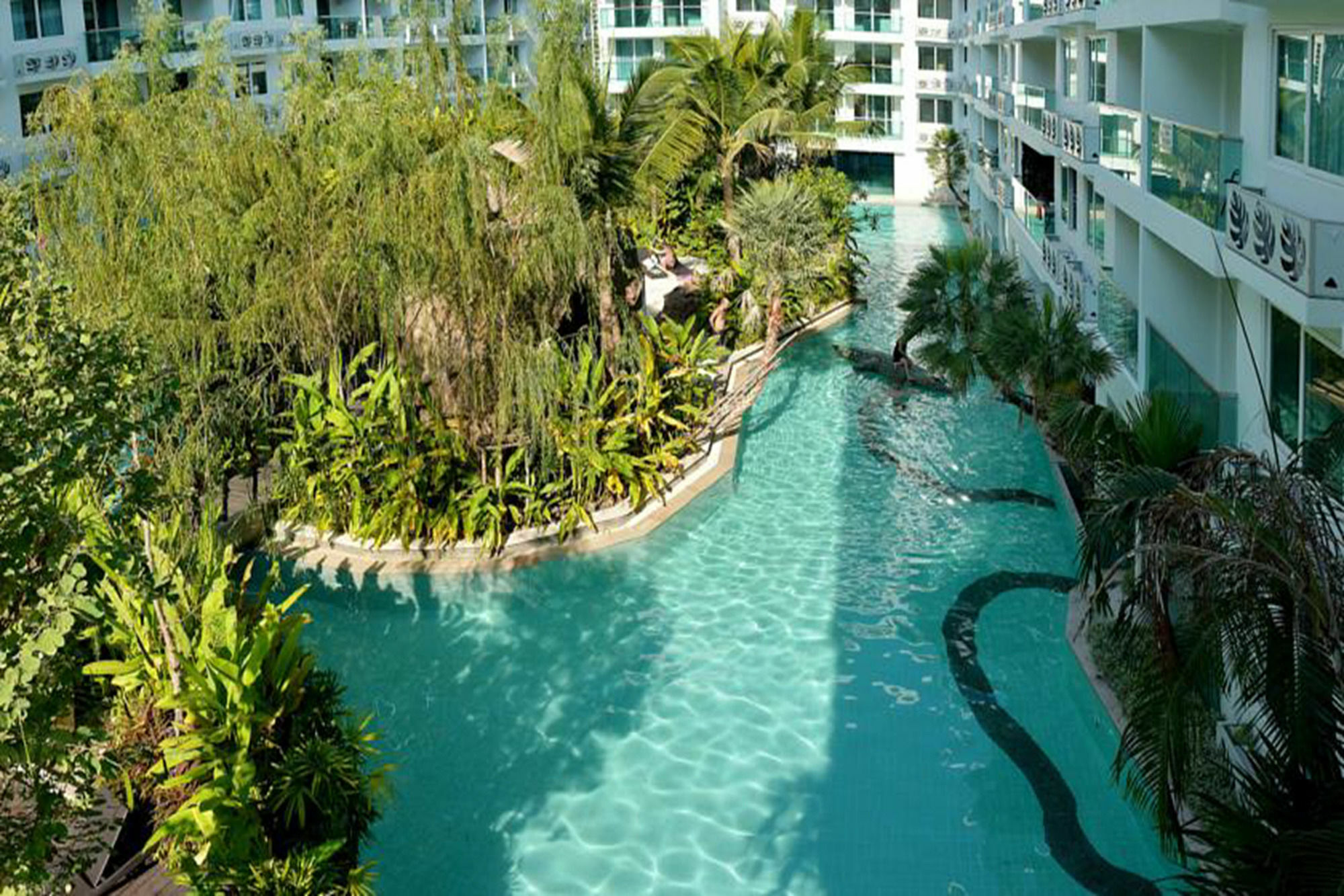Amazon Pattaya Jomtien Apartments Buitenkant foto