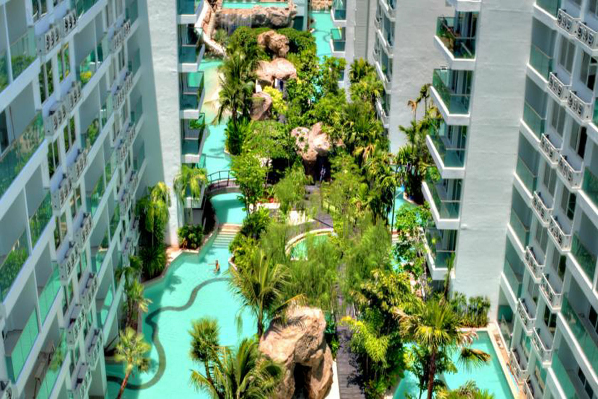 Amazon Pattaya Jomtien Apartments Buitenkant foto