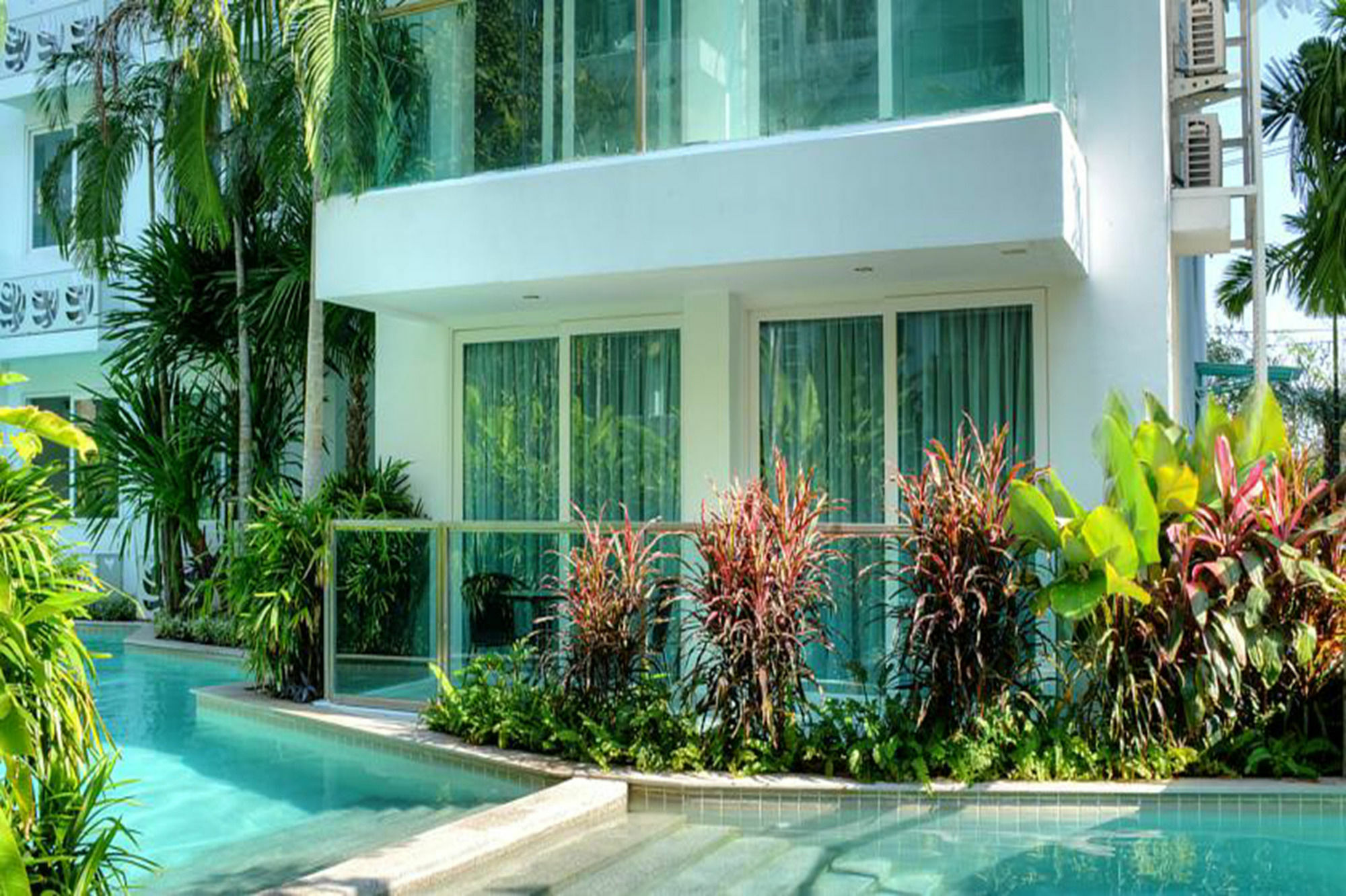 Amazon Pattaya Jomtien Apartments Buitenkant foto