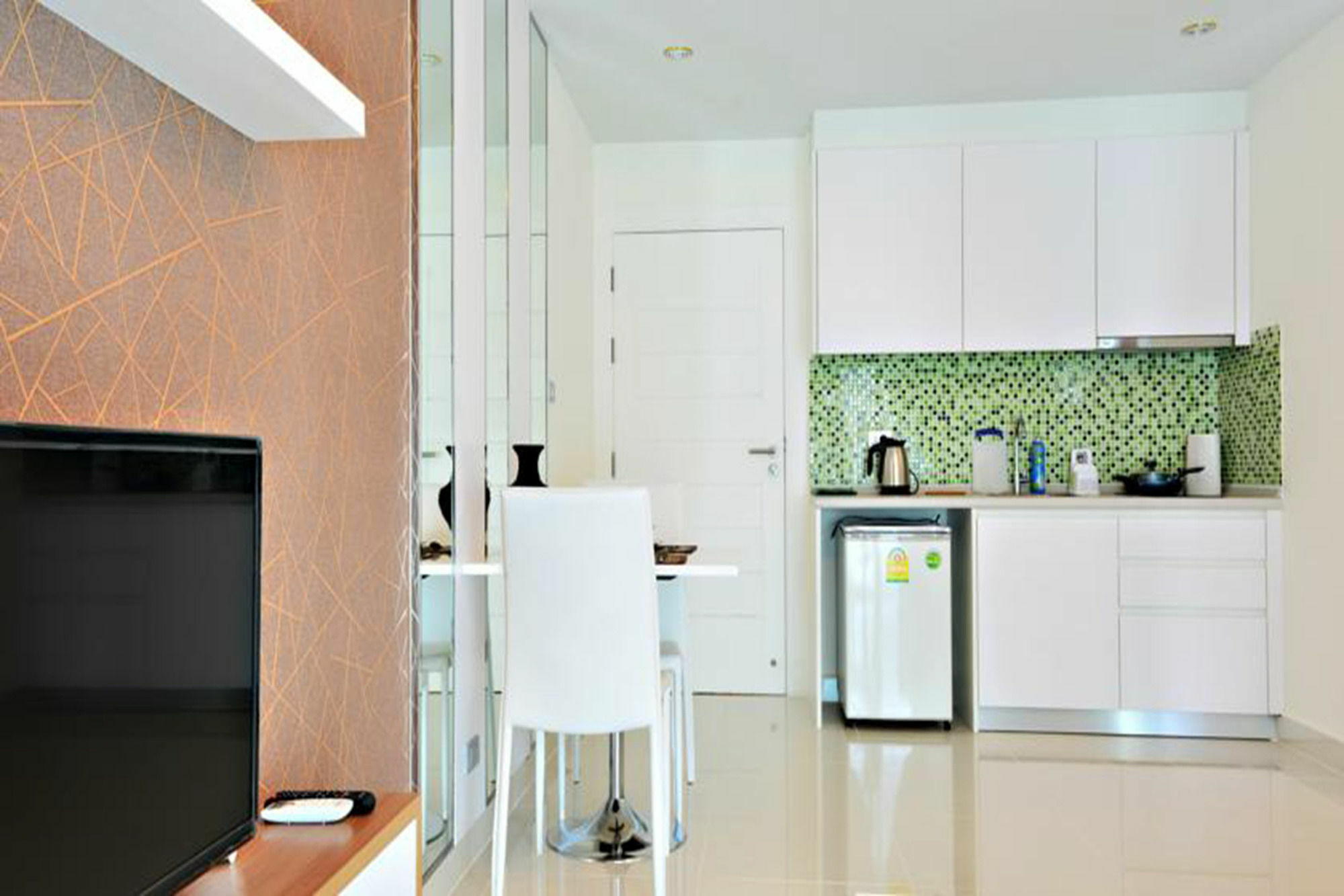Amazon Pattaya Jomtien Apartments Buitenkant foto