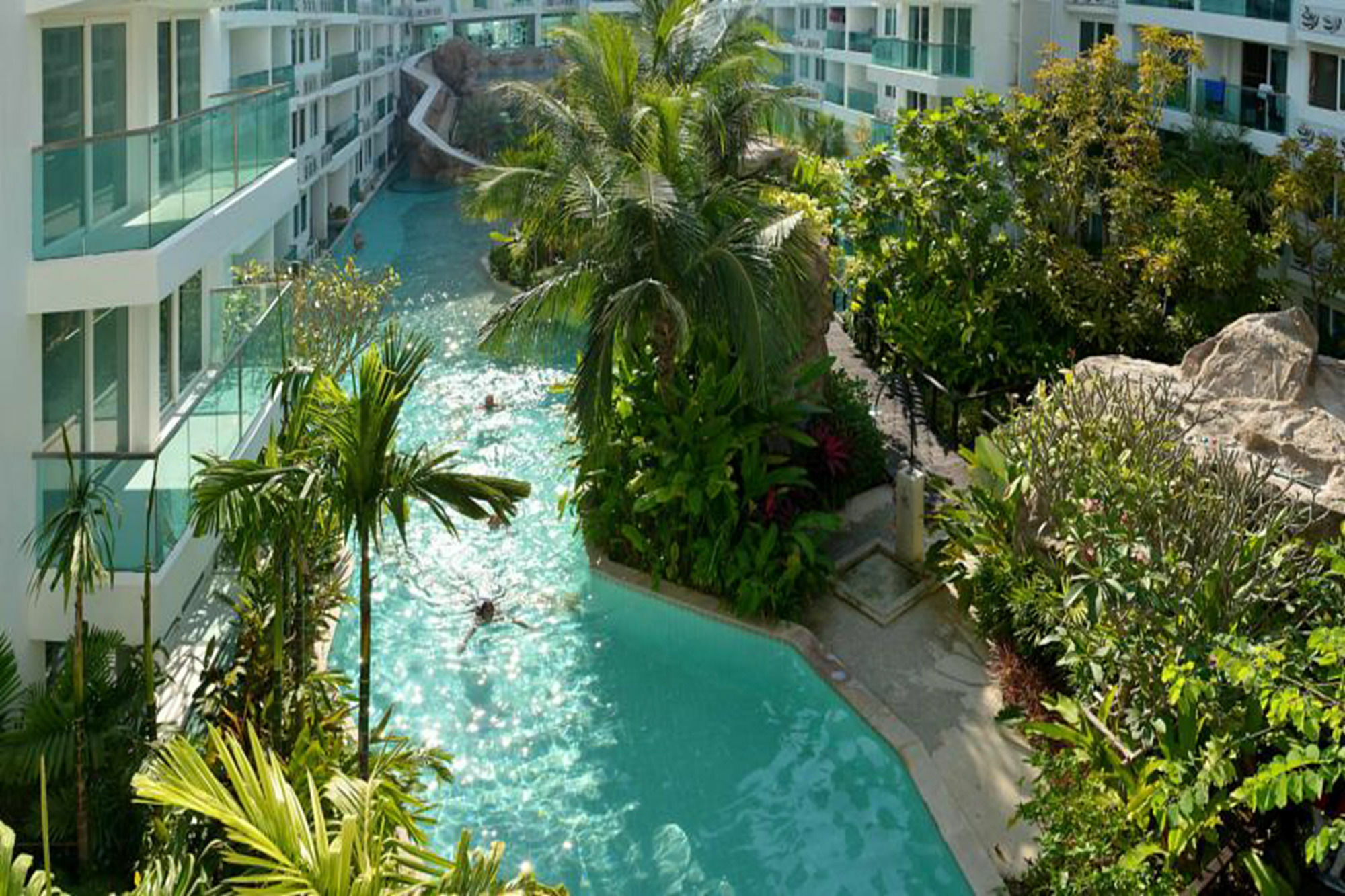 Amazon Pattaya Jomtien Apartments Buitenkant foto
